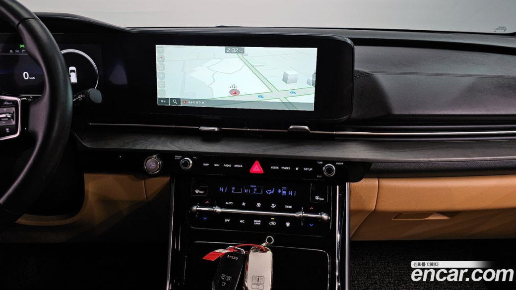Kia Carnival 9-Seater Signature, 2023