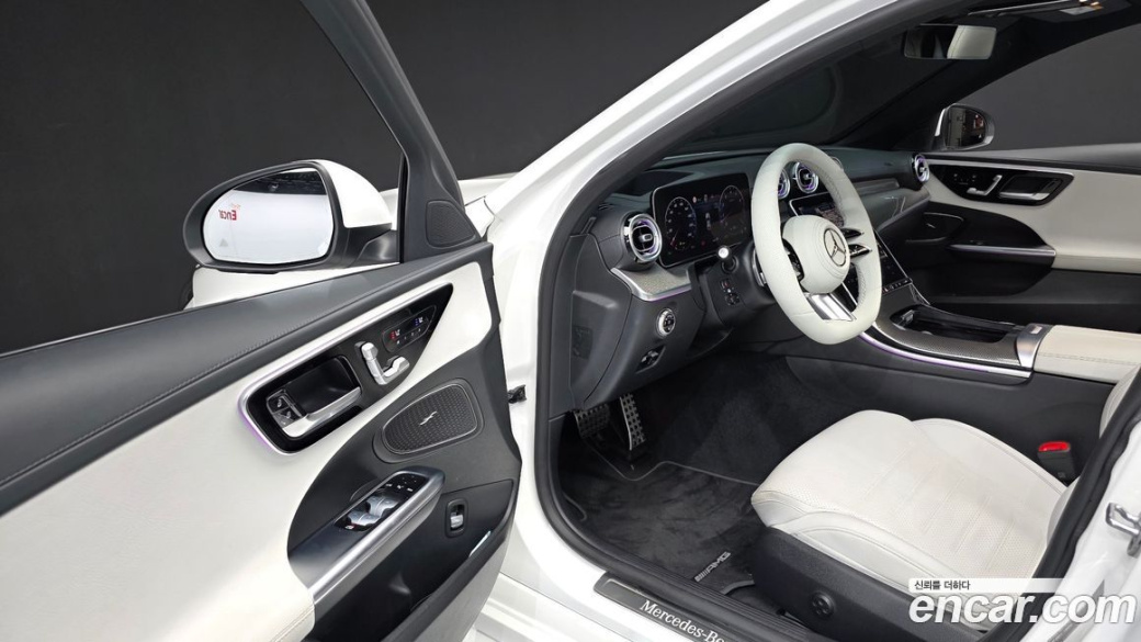 Mercedes-Benz C-Class C300 AMG Line, 2022