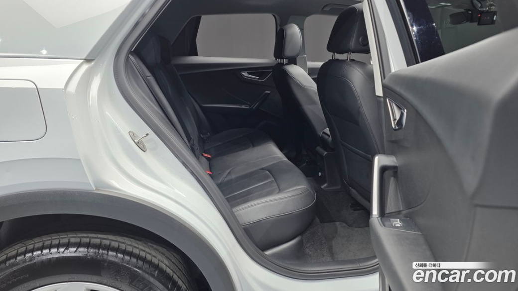 Audi Q2 35 TDI, 2023
