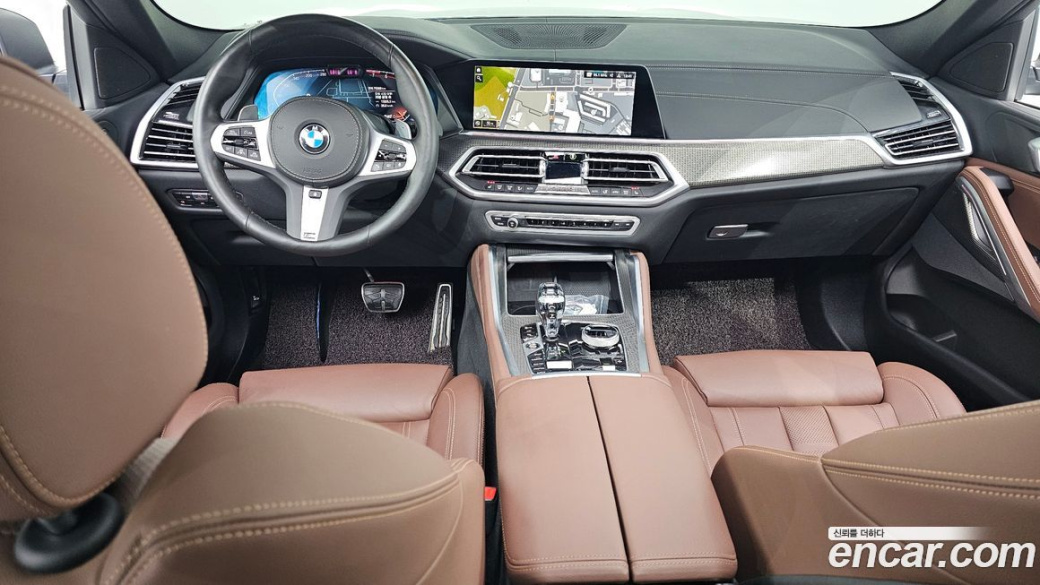 BMW X6 xDrive40i M Sport, 2022