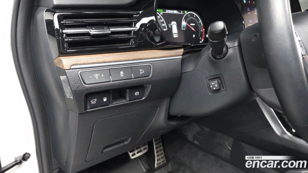 Kia Mohave Diesel 3.0 4WD 6-Seater, 2024