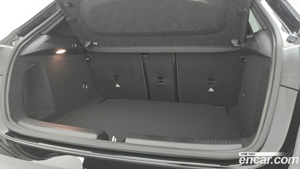 Mercedes-Benz A-Class A220 Hatchback, 2024