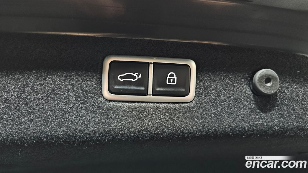 Genesis G70 Gasoline 2.0T 4WD, 2021