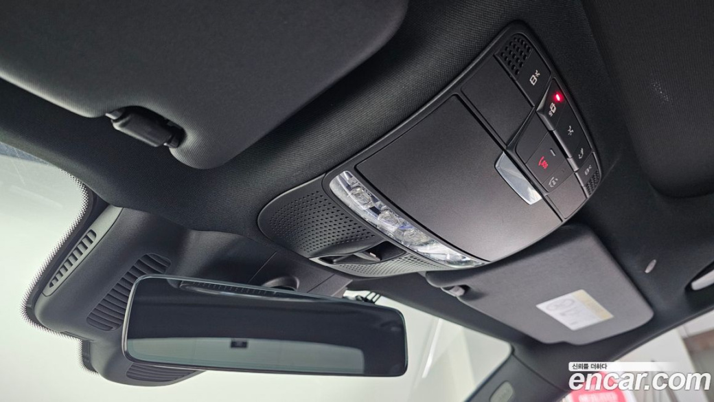 Mercedes-Benz E-Class E350 4MATIC AMG Line, 2022