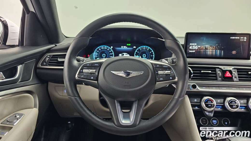Genesis G70 Gasoline 2.0T 4WD, 2022