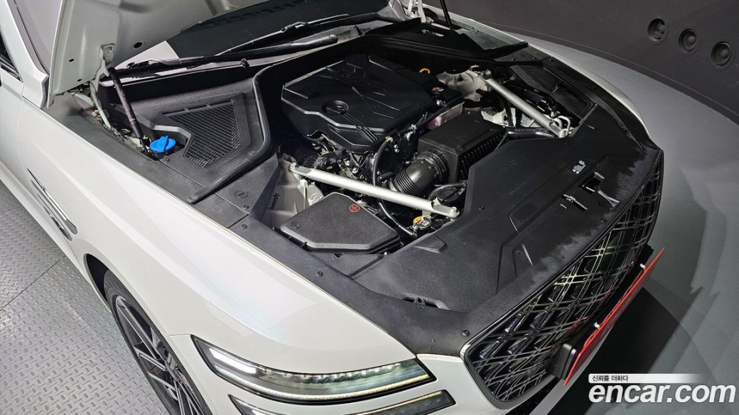 Genesis G80 Gasoline 2.5 Turbo AWD, 2025