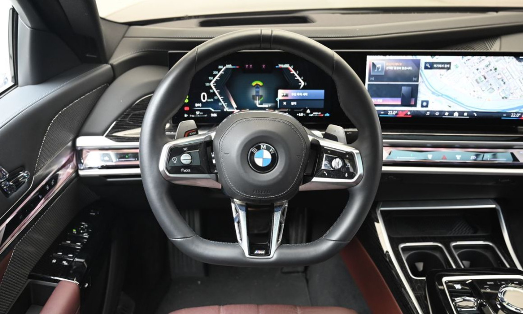 BMW 7-Series 740d xDrive M Sport, 2025