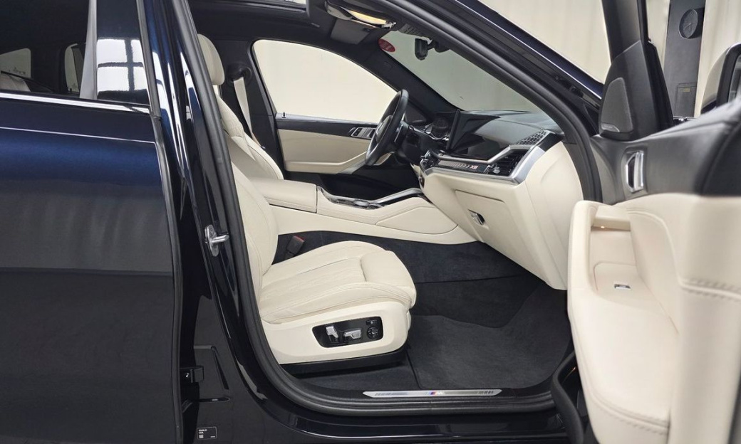 BMW X6 xDrive40i M Sport, 2025