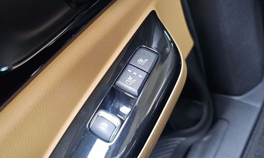 Kia Carnival 7-Seater Noblesse, 2022