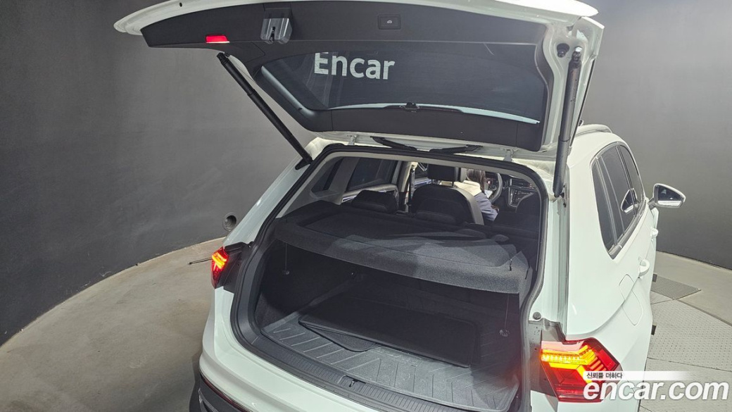 Volkswagen Tiguan 2.0 TDI Prestige, 2023
