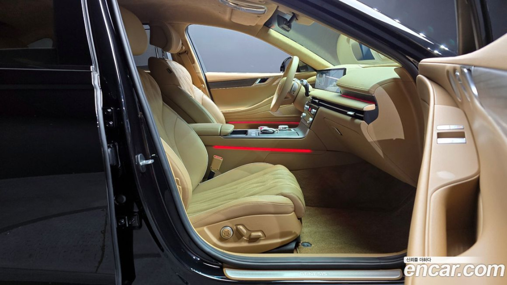 Genesis G80 Gasoline 2.5 Turbo AWD, 2026