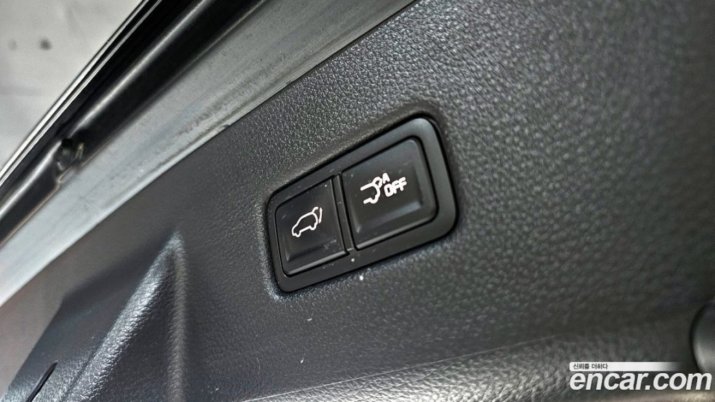 Kia Carnival 9-Seater Noblesse, 2023