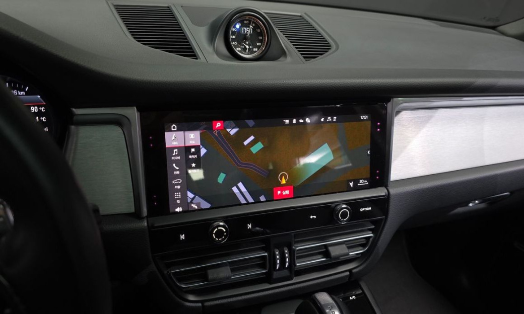 Porsche Macan 2.9 S, 2022