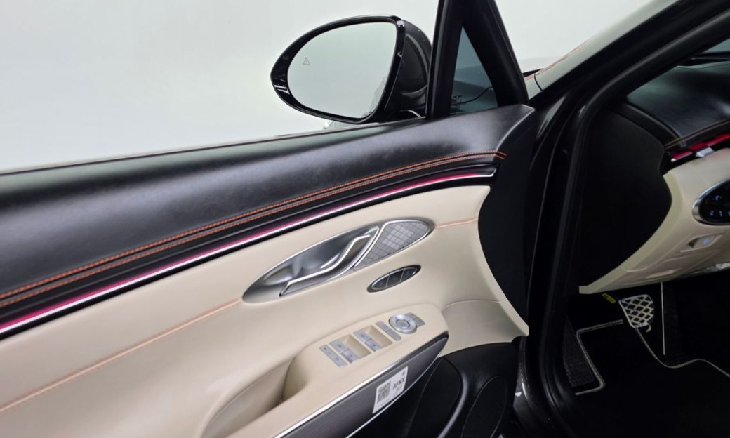 Genesis GV70 2.5T Gasoline AWD, 2025