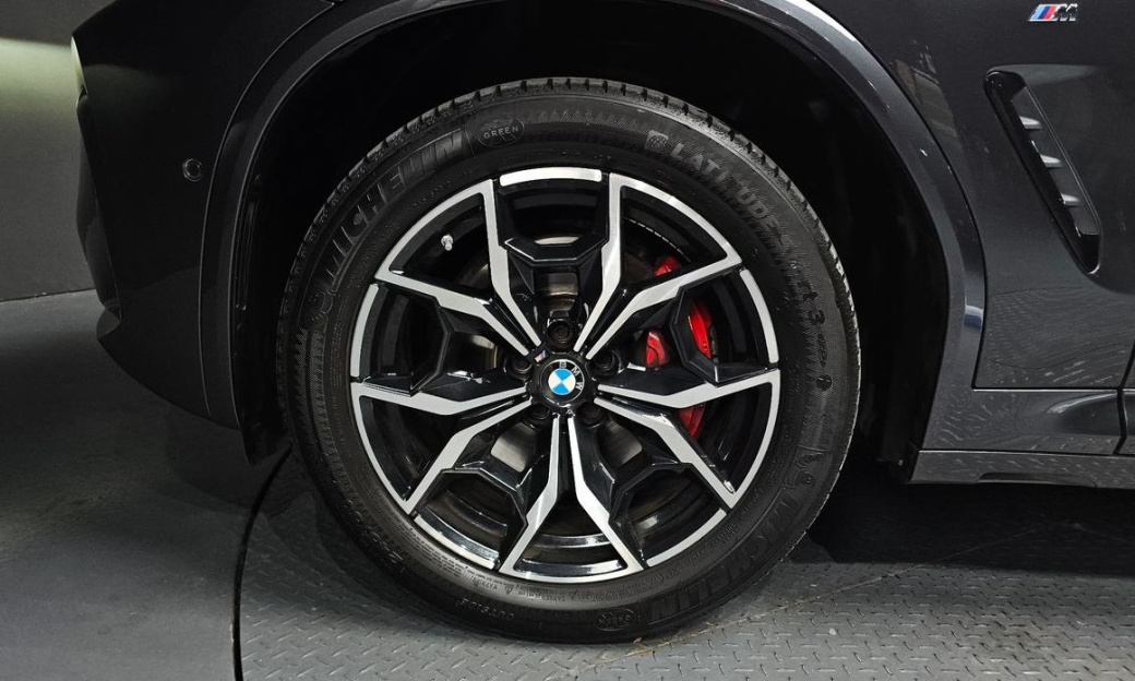 BMW X4 xDrive20i M Sports Pro, 2022