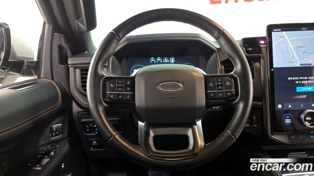 Ford Expedition Platinum 4WD, 2023