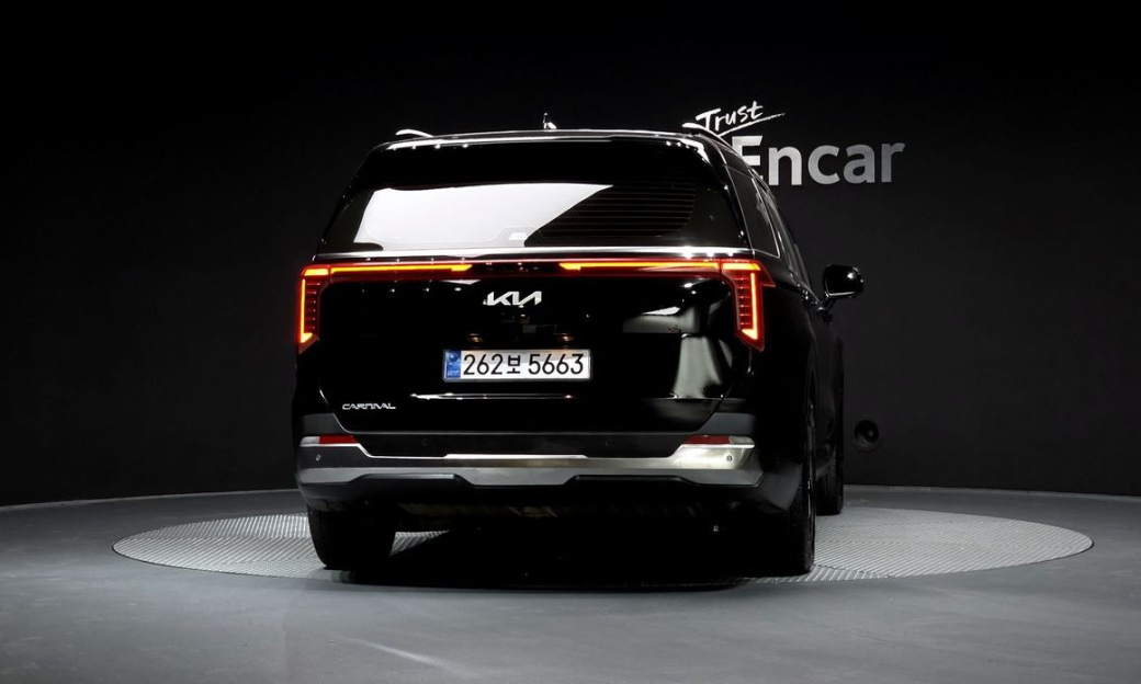 Kia Carnival 9-Seater Noblesse, 2025