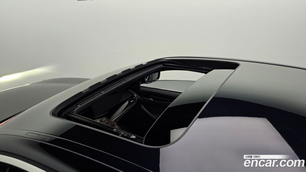 BMW 5-Series 530i M Sport Package, 2022