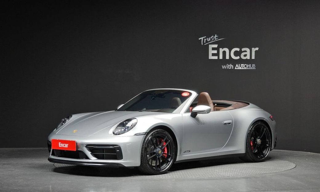 Porsche 911 Carrera 4 GTS Cabriolet, 2022
