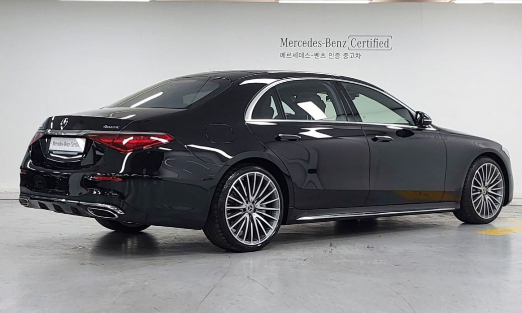 Mercedes-Benz S-Class S500 4MATIC, 2026