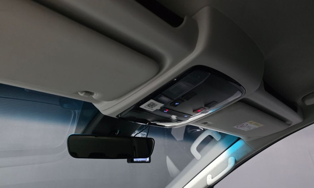 Hyundai Staria Tourer 9-Seater, 2025
