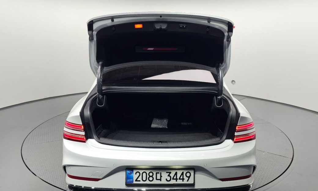 Genesis G80 Gasoline 2.5 Turbo 2WD, 2026