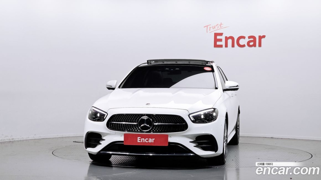 Mercedes-Benz E-Class E350 4MATIC AMG Line, 2022