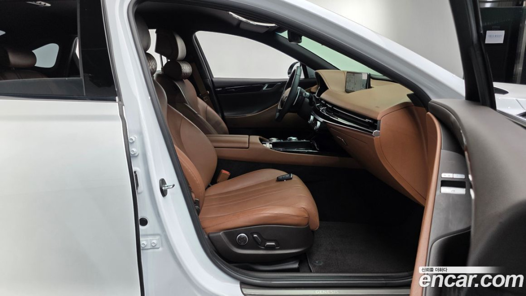 Genesis G80 Gasoline 2.5 Turbo 2WD, 2023