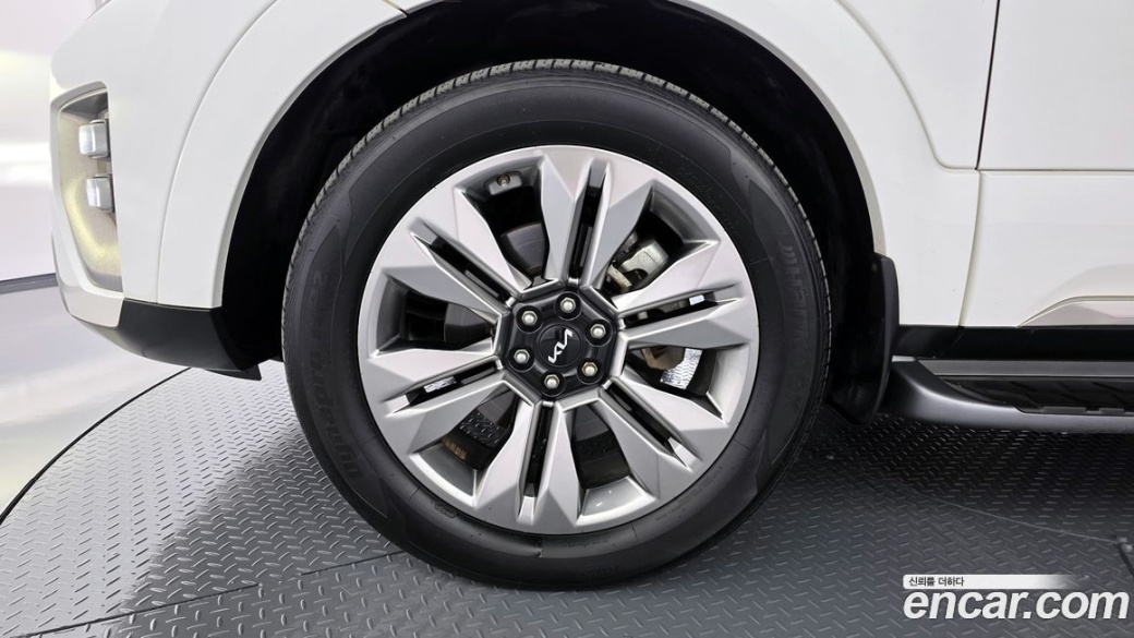 Kia Mohave Diesel 3.0 4WD 7-Seater, 2023