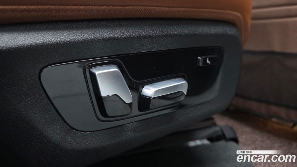 BMW X7 xDrive 40i M Sport 7STR, 2025