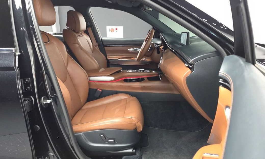 Genesis GV70 2.5T Gasoline 2WD, 2023