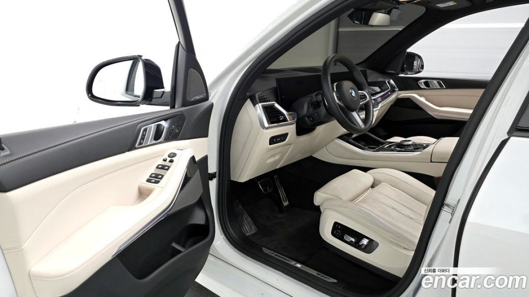 BMW X5 xDrive 30d M Sport, 2025
