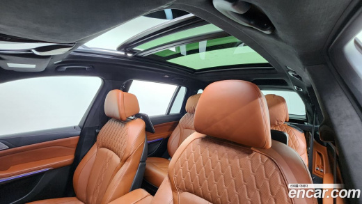 BMW X7 M50i 6STR, 2022