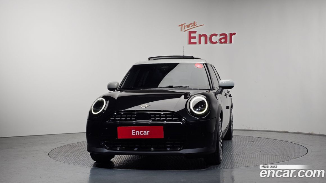 Mini Cooper 5Door Classic, 2025