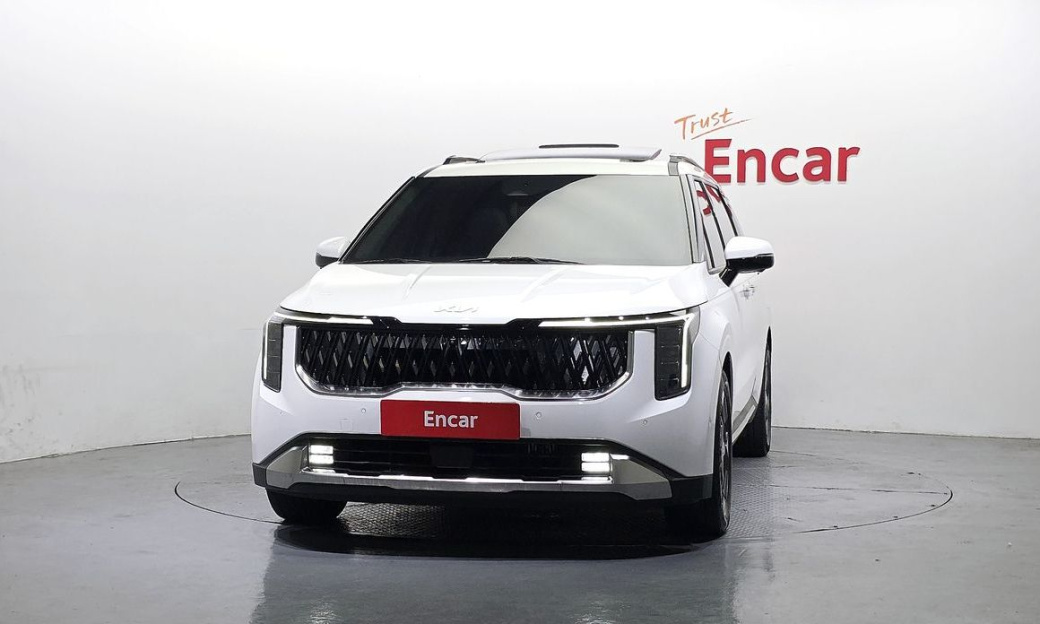 Kia Carnival 7-Seater Signature, 2025