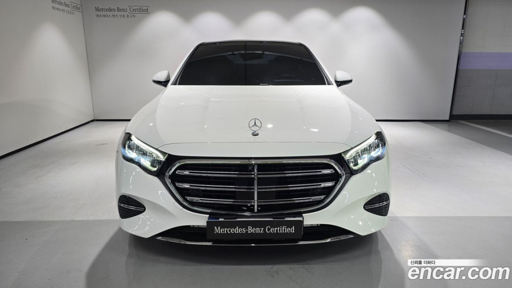 Mercedes-Benz E-Class E220d 4MATIC Exclusive, 2024