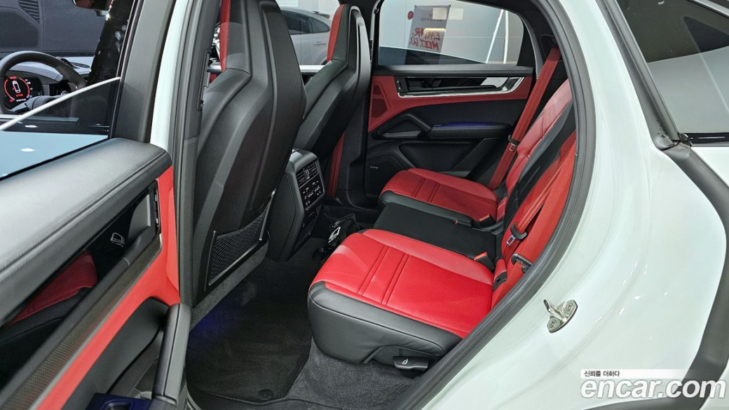 Porsche Cayenne 3.0 Coupe, 2025