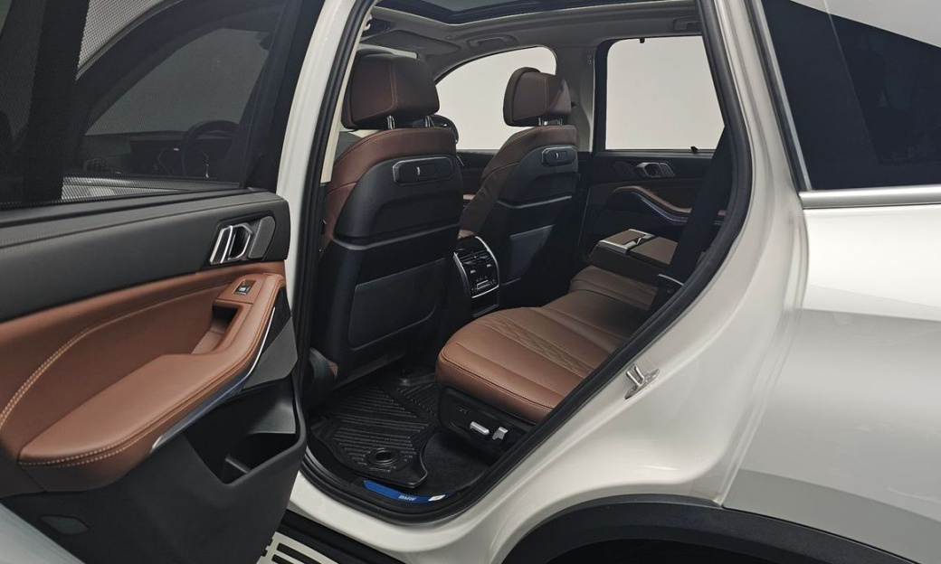 BMW X5 xDrive 40i xLine, 2024