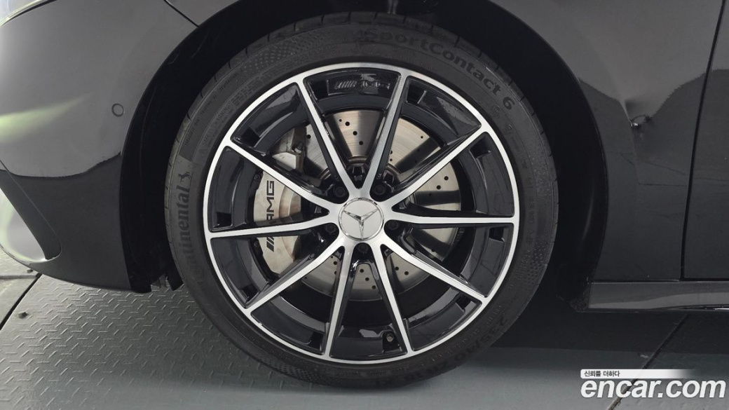 Mercedes-Benz A-Class AMG A35 4MATIC Sedan, 2024