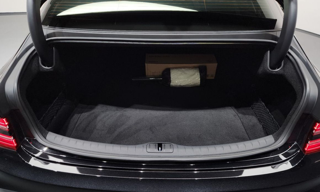 Genesis G80 Gasoline 2.5 Turbo AWD, 2025