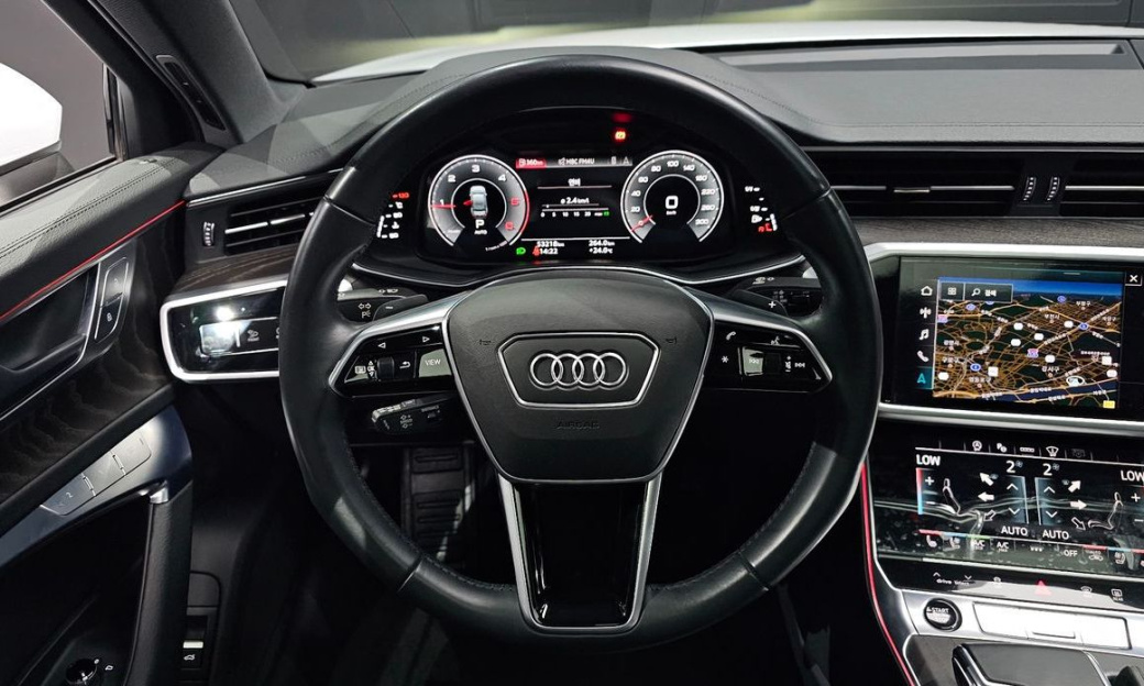 Audi A6 40 TDI Premium, 2021
