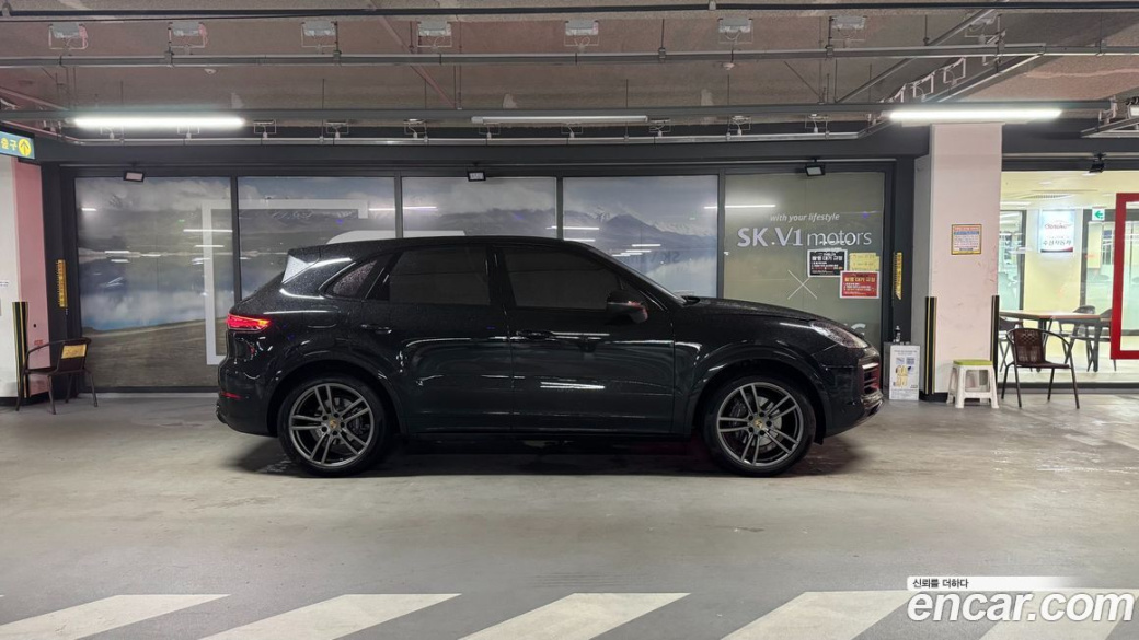 Porsche Cayenne 3.0 COUPE PLATINUM EDITION, 2023
