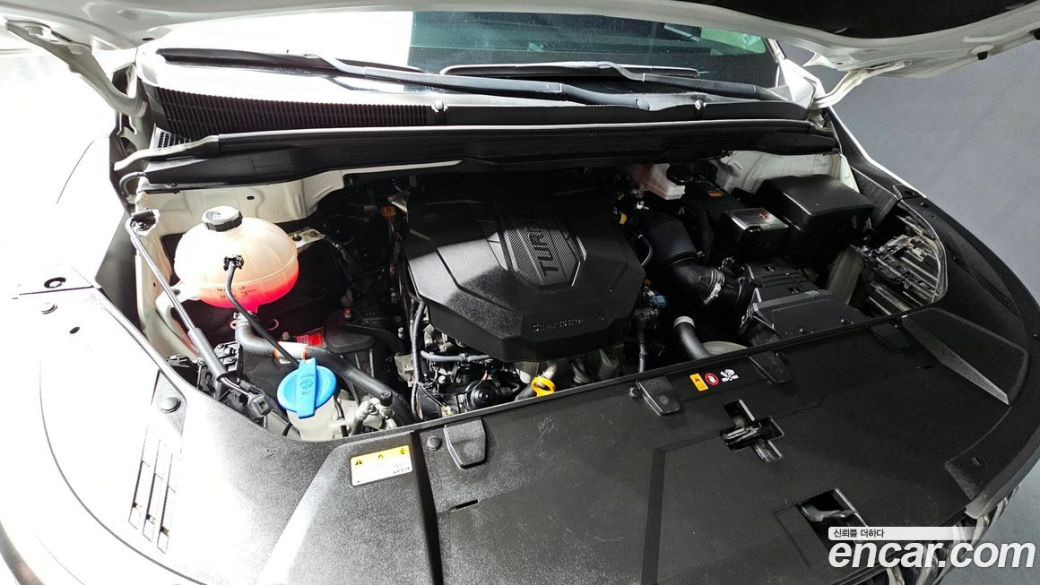 Kia Carnival 9-Seater Signature, 2022