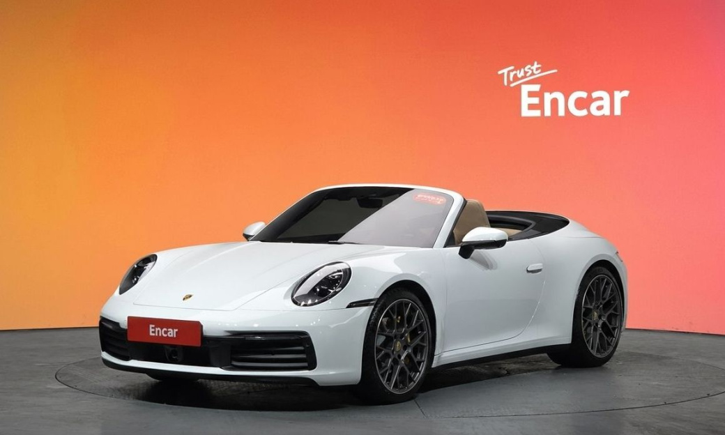 Porsche 911 Carrera Cabriolet, 2024