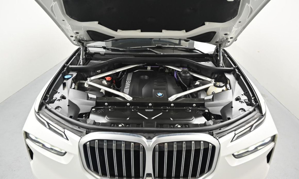BMW X7 xDrive 40i Design Pure Excellence 7-Seater, 2024