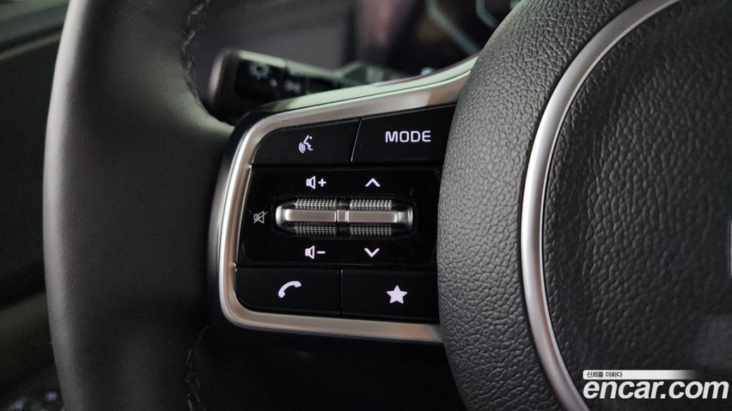 Kia Carnival 9-Seater Noblesse, 2025