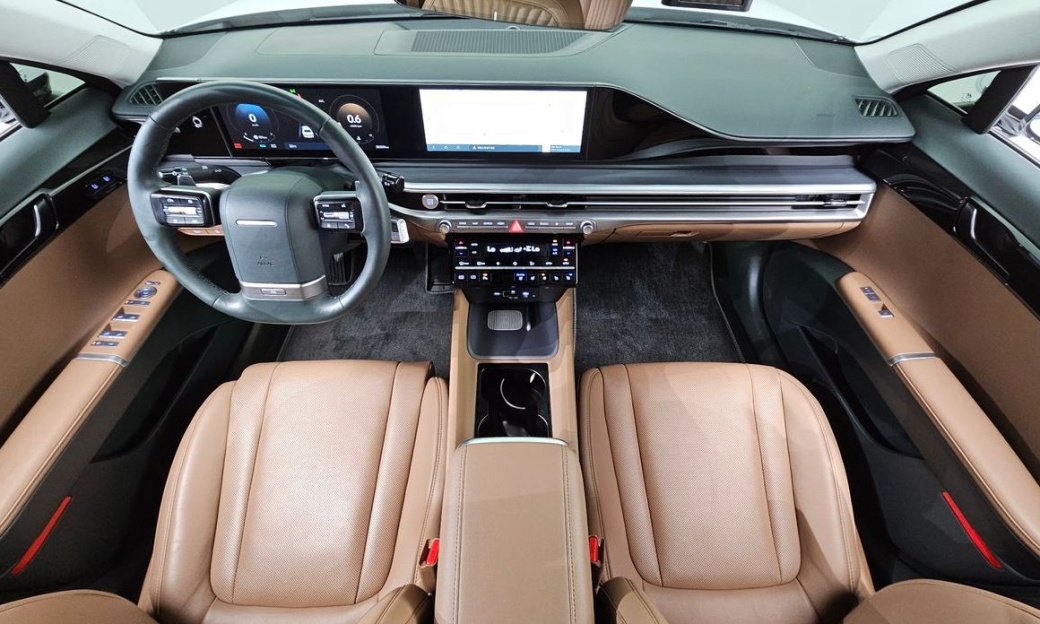 Hyundai Grandeur 2,5 Gasoline 2WD, 2024
