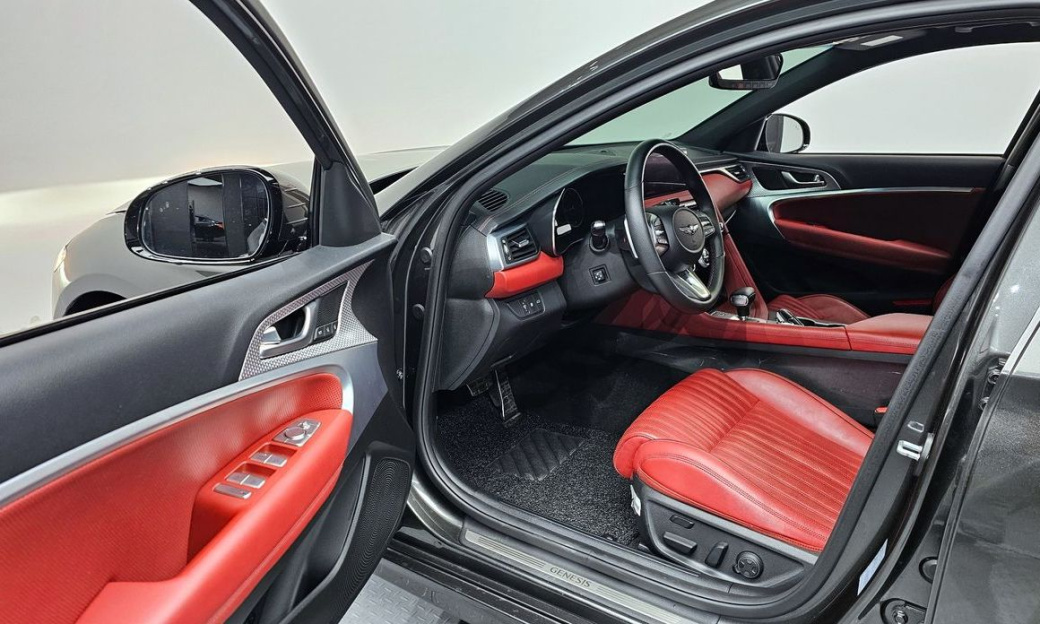 Genesis G70 Gasoline 2.0T 2WD, 2023