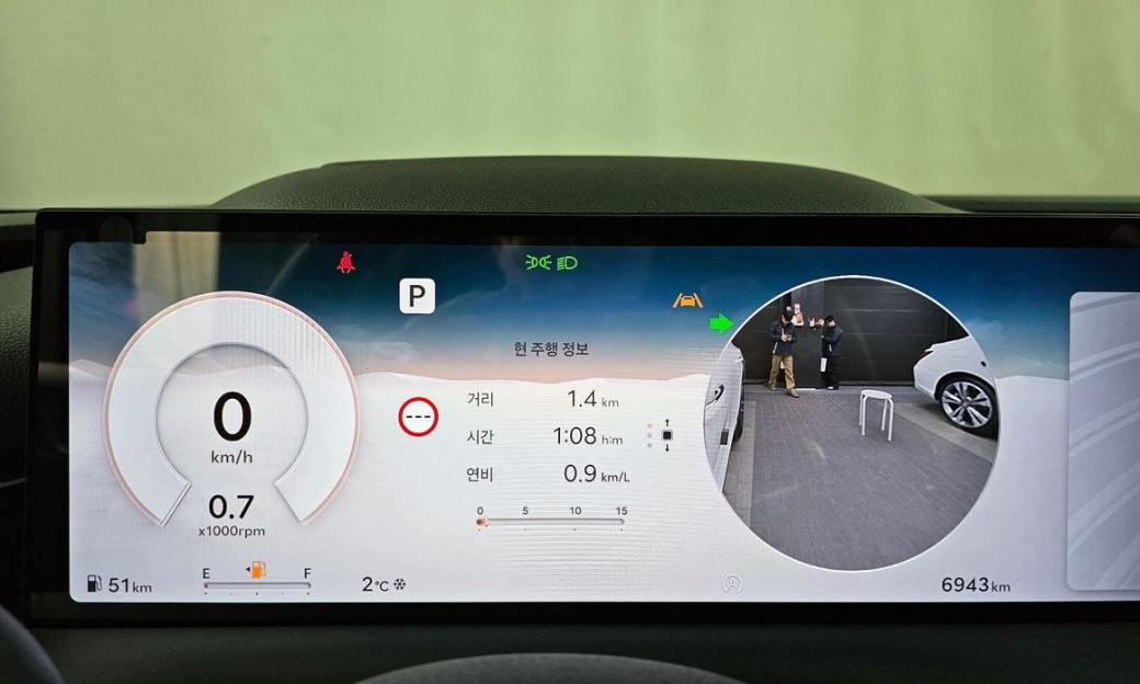 Genesis G80 Gasoline 2.5 Turbo 2WD, 2025