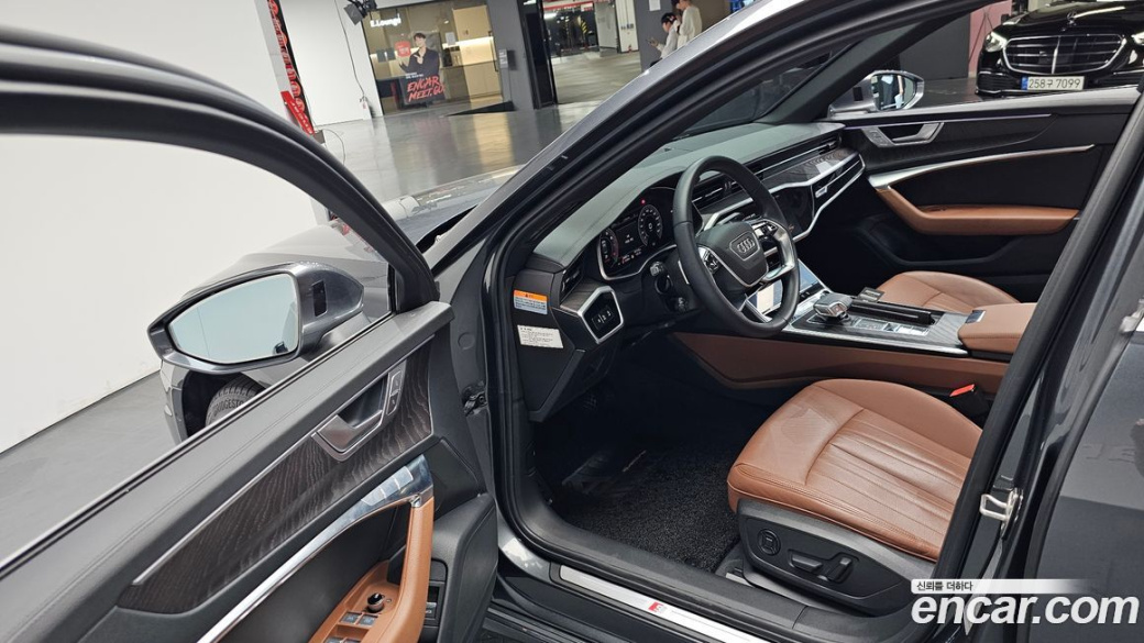 Audi A6 45 TFSI Premium, 2023